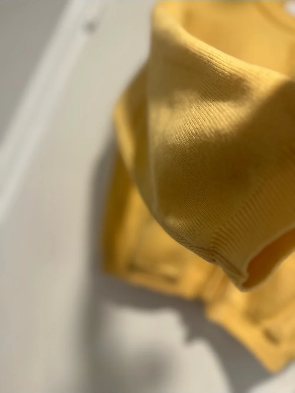 VTG 80s Talbots Petites Sz: PL Preppy yellow merino wool cardigan gold buttons.